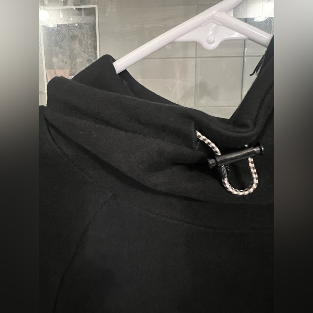 Varley Adkisson Tunic Top Performance Sweatshirt … - image 5